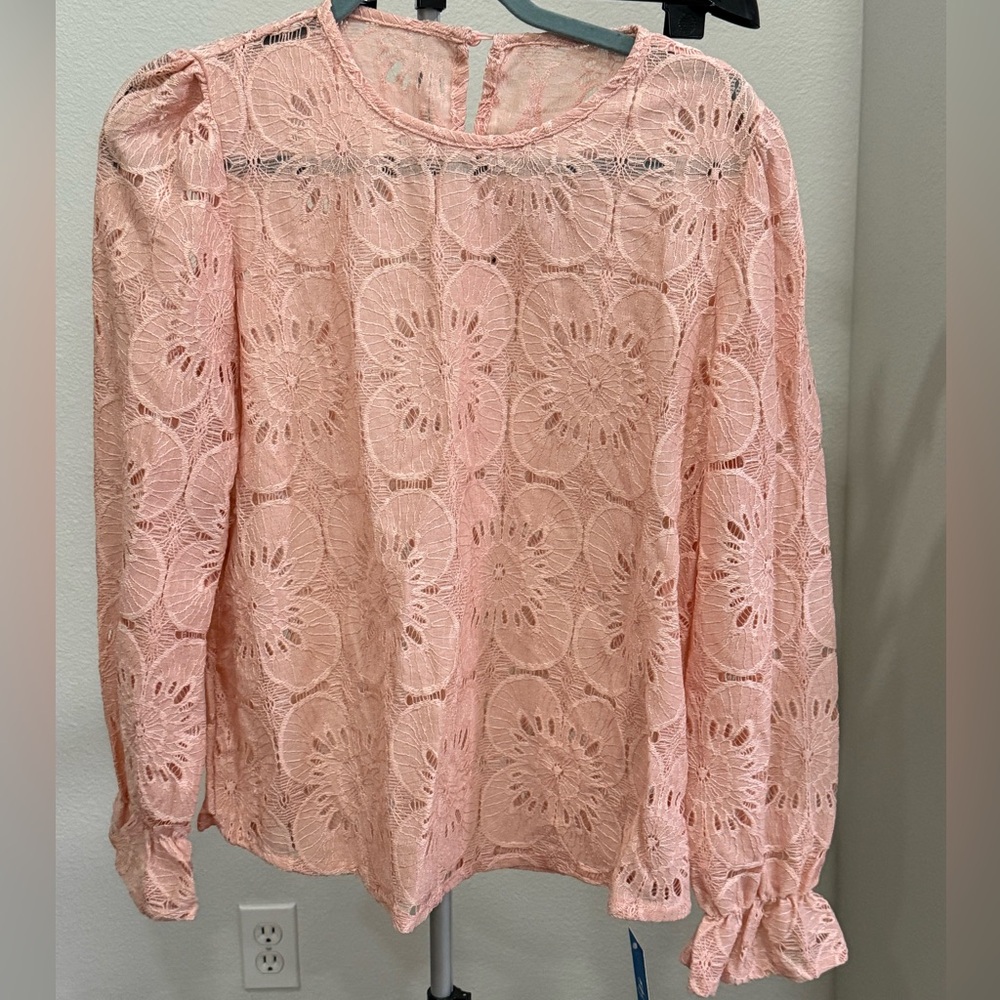 Women's Long Sleeve Embroidered Floral Eyelet Blouse Shirt Top Pretty Peach Sz M